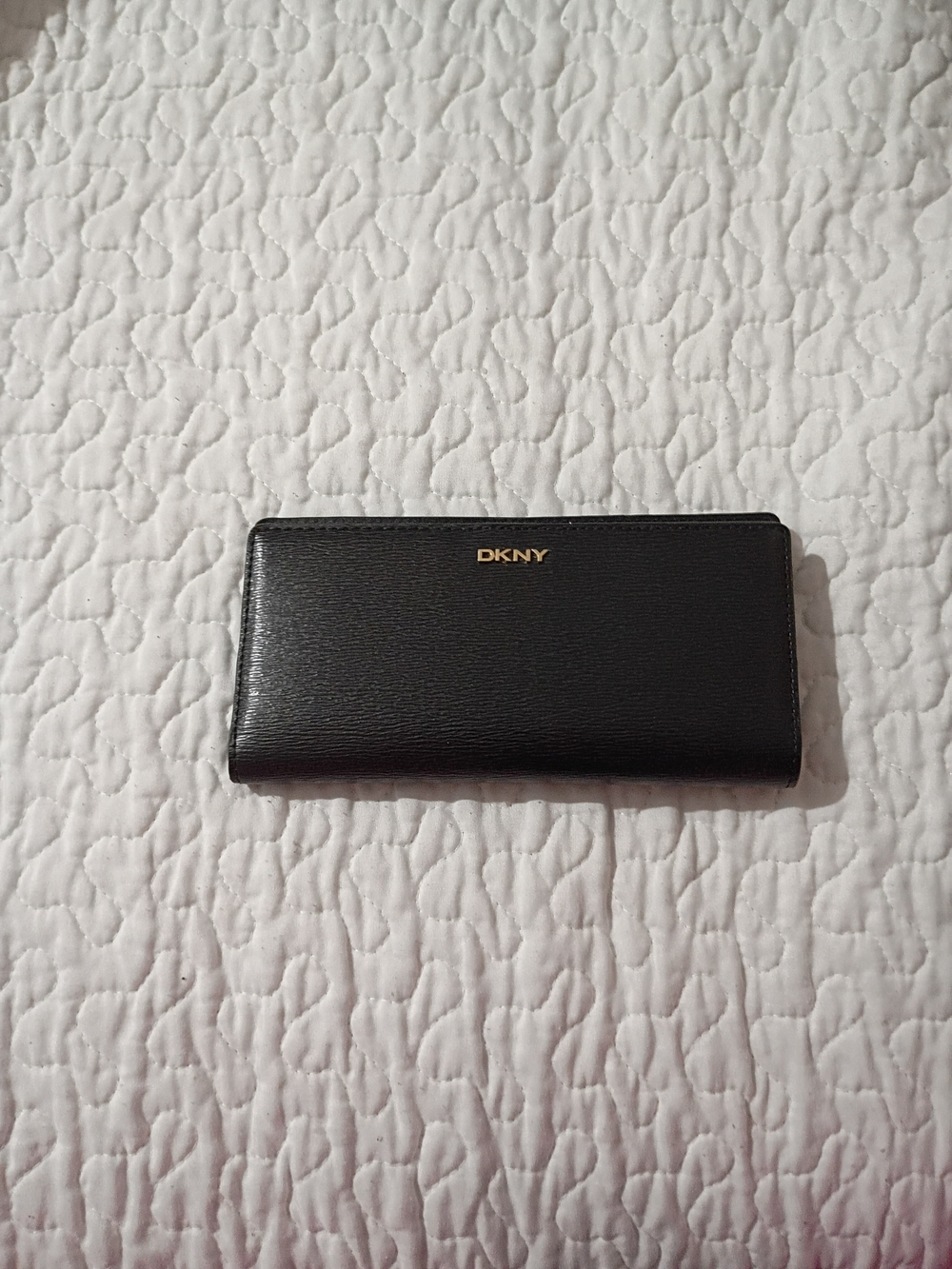 DKNY Saffiano Continental Wallet